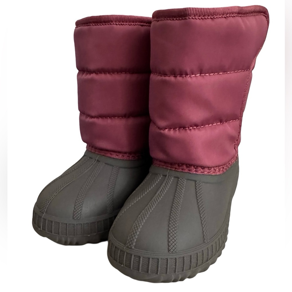Old Navy Toddler Snow Boots Size 9